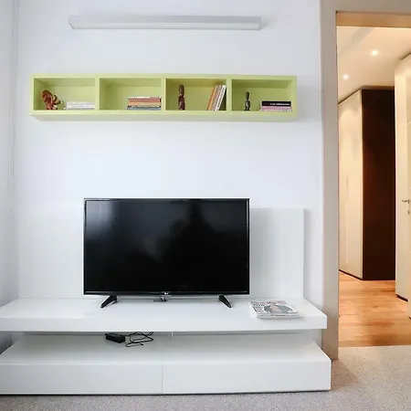 Status Superior Apartment Belgrade