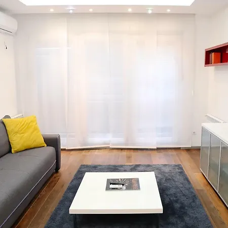 Status Superior Apartment Belgrade