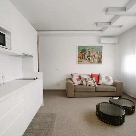 Apartment Status Superior