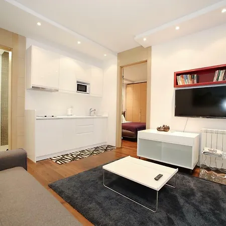 Status Superior Apartment Belgrade