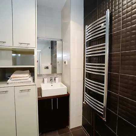 Status Superior Belgrad