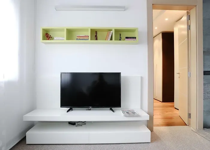 Status Superior شقة بلغراد